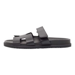 Hermès Black Leather Chypre Flat Sandals 40.5