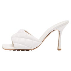 Bottega Veneta White Leather Lido Slide Sandals Size 38.5