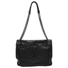 Saint Laurent Schwarze Crinkled Matelassé Leder Medium Niki Umhängetasche