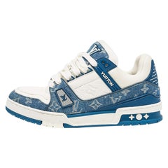 Baskets LV blanches/bleu monogrammées Louis Vuitton en cuir et denim, taille 41