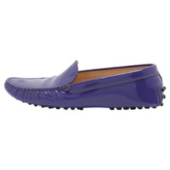 Tod's - Mocassins en cuir verni violet, taille 37