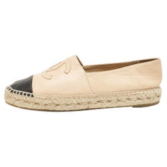Chanel Beige/Black Leather CC Espadrille Flats Size 38