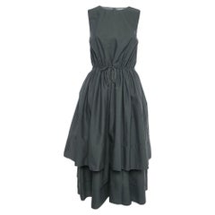 Brunello Cucinelli Graues gestuftes Midikleid aus Baumwollmischung mit Kordelzug und Kordelzug, M