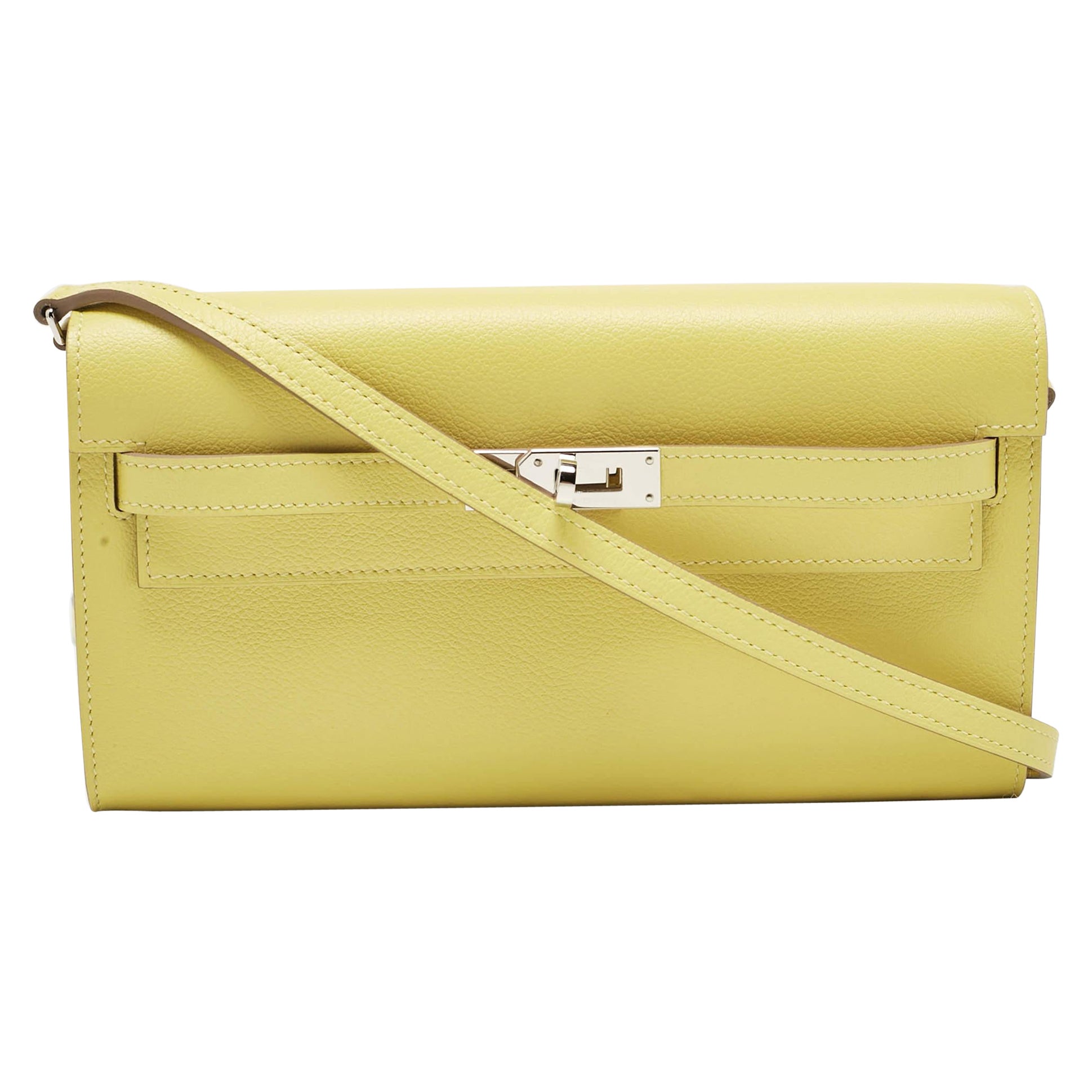 What is Hermès Evercolor?