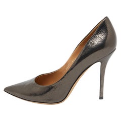 Salvatore Ferragamo Black Leather Pointed Toe Pumps Size 40