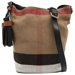 Burberry Beige/Schwarz House Check Canvas und Leder Ashby Bucket Bag