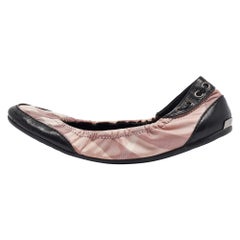 Burberry Chaussures de ballet à carreaux roses/noirs et à carreaux en cuir, taille 36,5