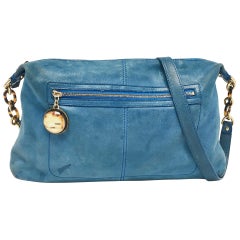Fendi Bolso Crossbody con Encanto de Piel de Nubuck Azul Brillante