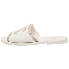 Chanel White Leather CC Logo Embroidered Flat Sandals Size 35