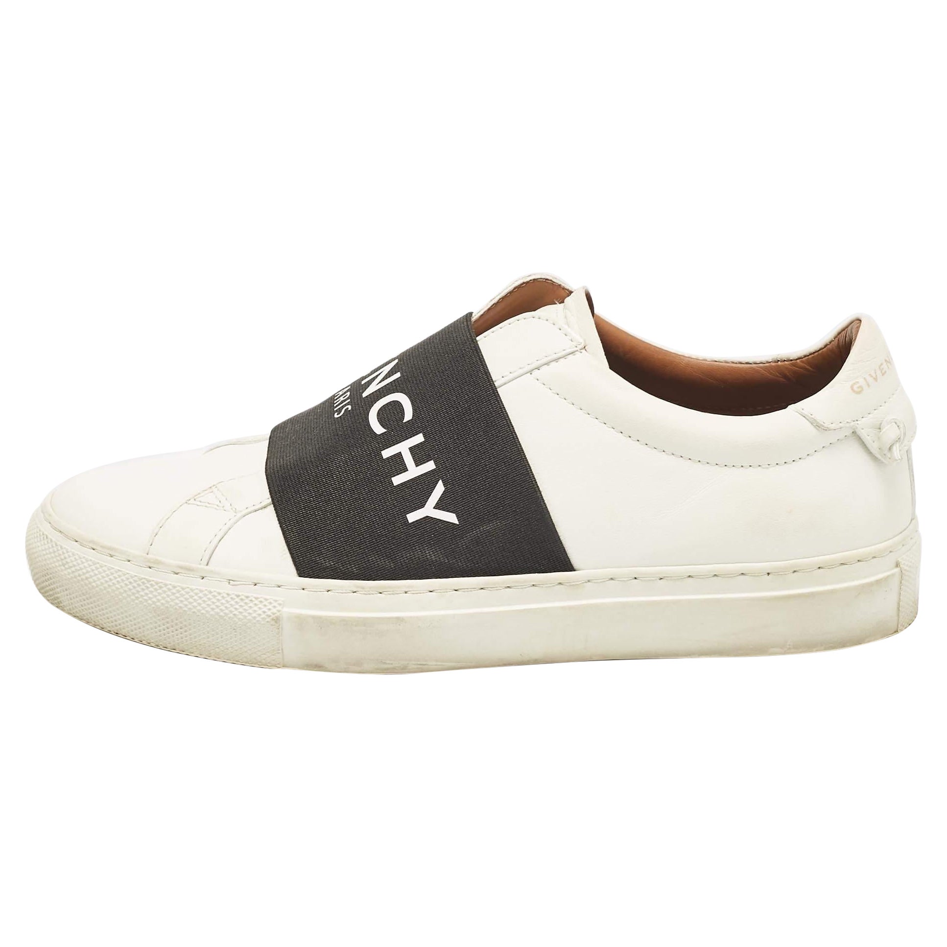 Givenchy White/Black Leather Urban Street Slip On Sneakers Size 35 en vente