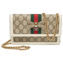 Gucci White/Beige GG Supreme Canvas and Leather Queen Margaret Wallet On Chain
