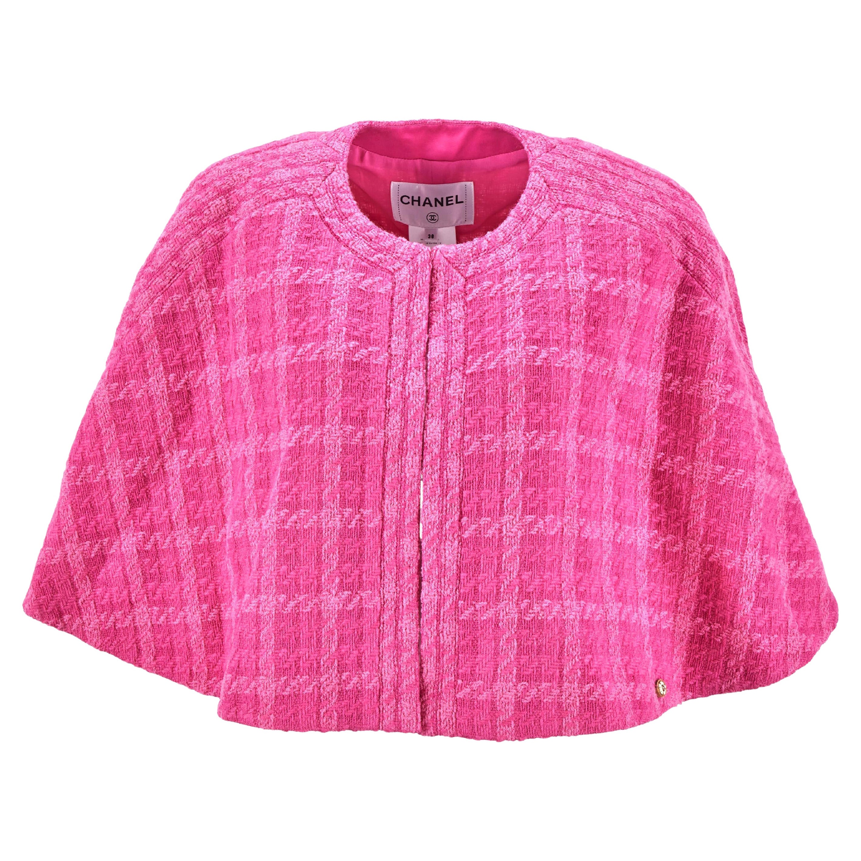 Chanel New Iconic Runway 2019 Fall Tweed Cape Jacket 38 FR For Sale