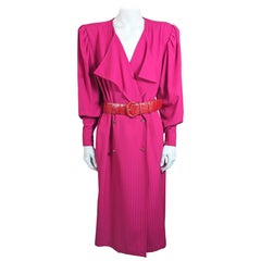 Ungaro Vestito a spalla forte in gabardina di lana color fucsia