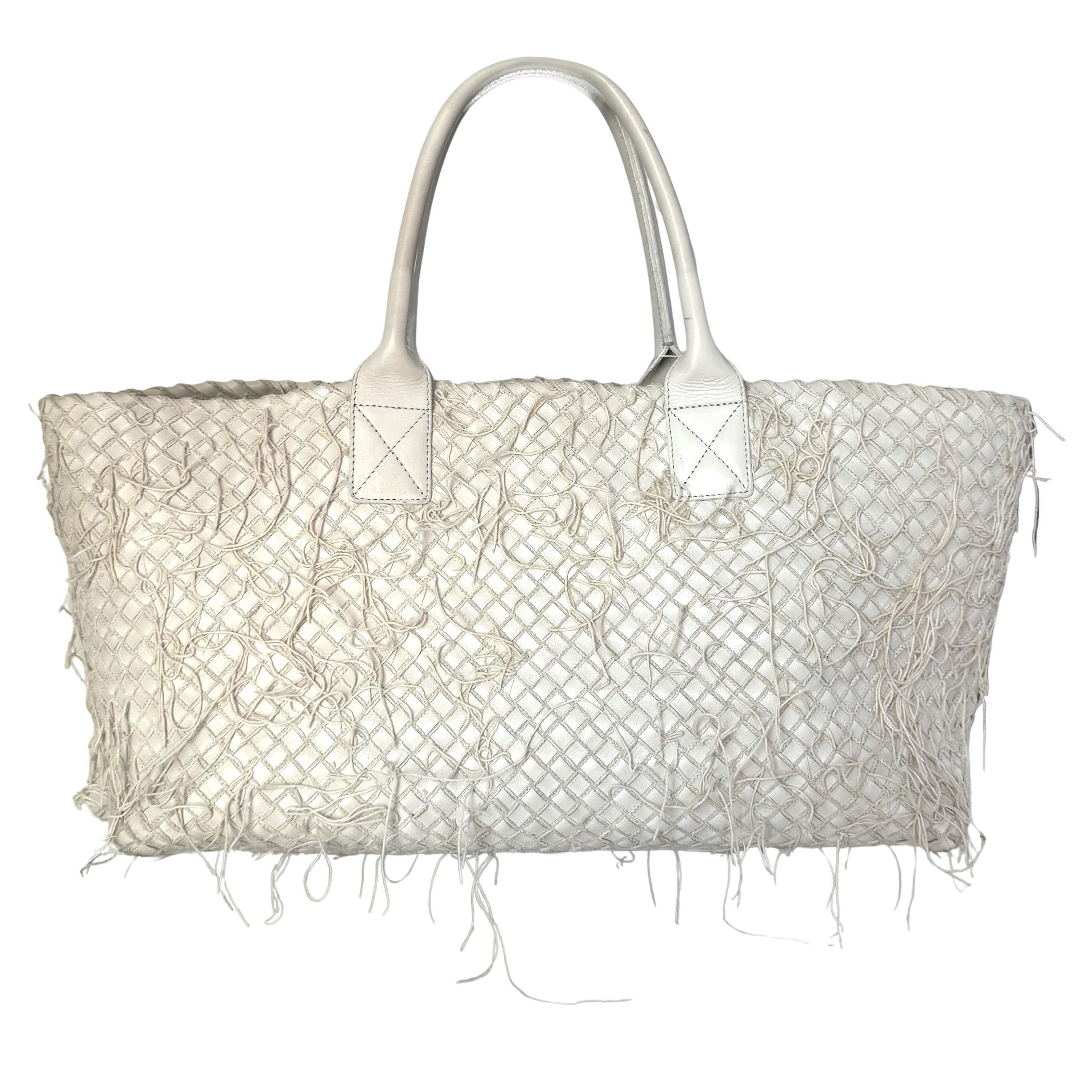 Bottega Veneta Cabat Large Intreccio Leather with Fringes White Ecru 40cm For Sale
