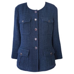 Chanel New Emerald Green Tweed Jacket with CC Gripoix Buttons 42 FR