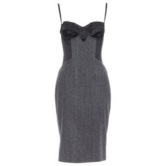 DOLCE GABBANA Robe grise vintage à chevrons en tweed mélangé laine vierge, taille IT 40 S