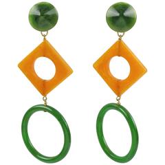 Vintage 1960s Pop Art Bakelite clip on Earrings Forest Green & Blood Orange 3