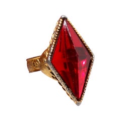 Art Deco Ruby-Toned 14k Gold Plated Carved Detail Cocktail Ring