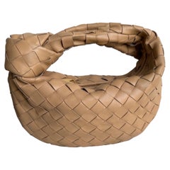 Bottega Veneta Jodie Mini Almond Beige Lammfell-Leder-Clutch Tasche