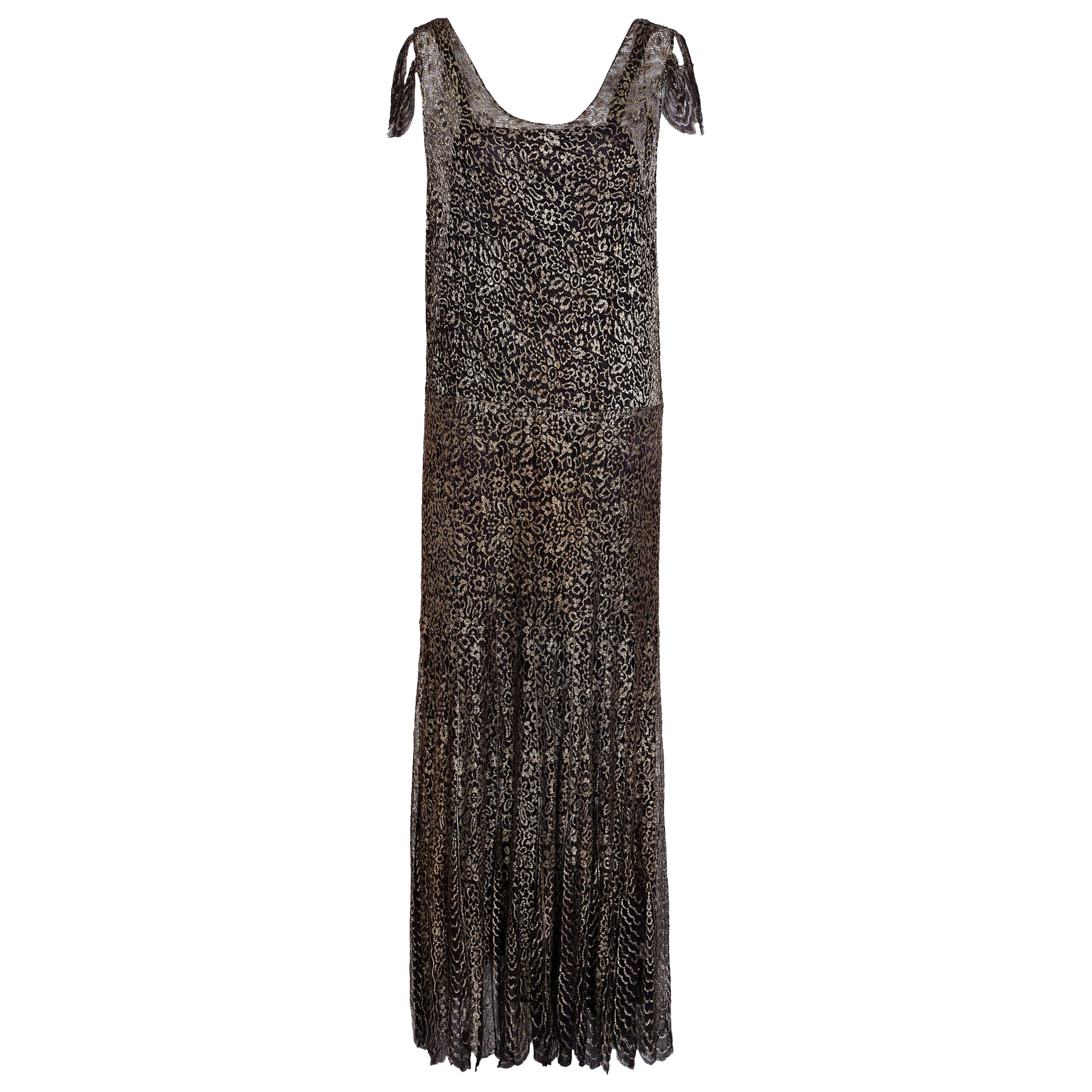 Vestido francés de encaje floral negro y dorado de los años 30 en venta