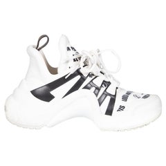 Louis Vuitton Logo Detail Archlight Trainers Size IT 38