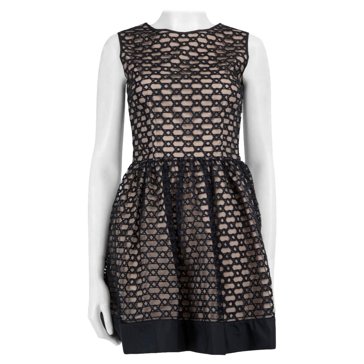 Valentino Garavani rouge Valentino mini-robe noire taille S en vente