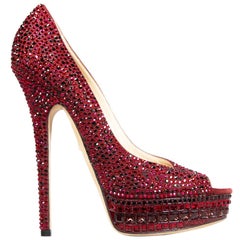 Jimmy Choo Burgunderfarbene kristallverzierte Heels mit Absatz Größe IT 39