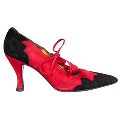 Moschino Red Suede Lace Up Pumps Taglia IT 38.5