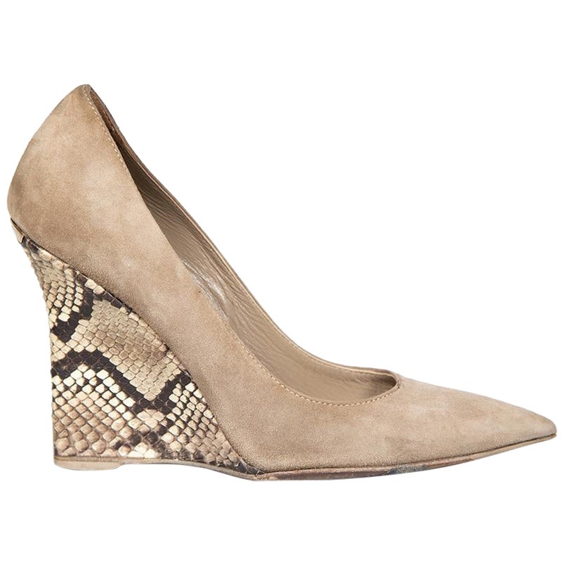 Burberry Gris Ante Piel de Serpiente Tacón Cuñas Talla IT 36.5 en venta