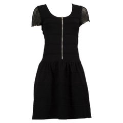 Maje Schwarzer Rücken Mesh Panel Zip Front Minikleid Größe L