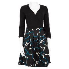 Diane von Furstenberg Vestido envolvente abstracto de lana negra Talla M