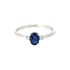Deep Blue Oval Saphir & Zirkonia Everyday Ring für Mom in 925 Silber zertifiziert