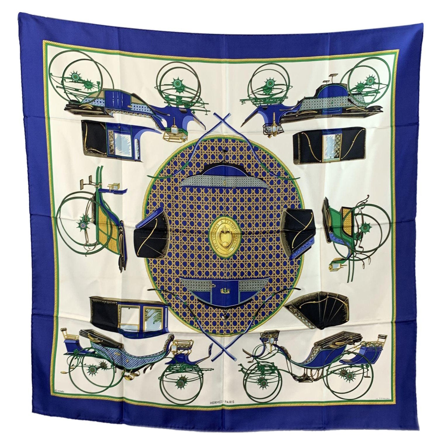 Hermes Sciarpa di Seta Les Voitures A Transformation 1965 De La Perriere in vendita