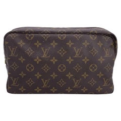 Louis Vuitton Monogram Trousse Toilette 28 Cosmetic Bag M47522