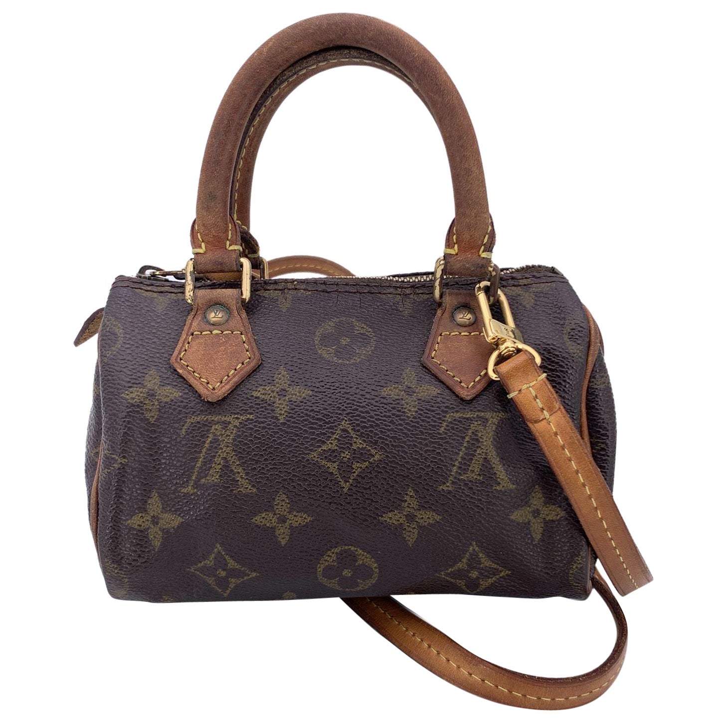 Does Louis Vuitton still make the Speedy?
