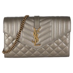 Saint Laurent Piombo Tri-Quilted Grain De Poudre Cassandre Chain Wallet