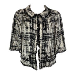 Chanel 2007 Black White Tweed 3/4 Sleeves Jacket Size 40 FR