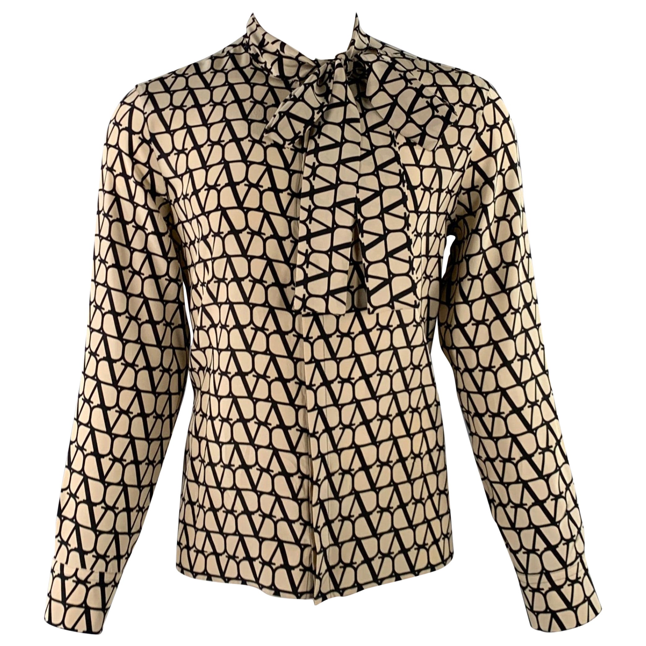 VALENTINO Size M Toile Iconographe Khaki Black Monogram Cotton Bow Long Sleeve Shirt For Sale