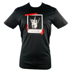 DSQUARED2 Size M Black White Red Photograph Print Cotton Crew-Neck T-shirt