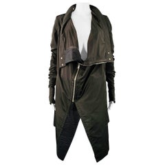 RICK OWENS Größe 8 Schwarze asymmetrische Jacke mit Reißverschluss aus Polyestermischung