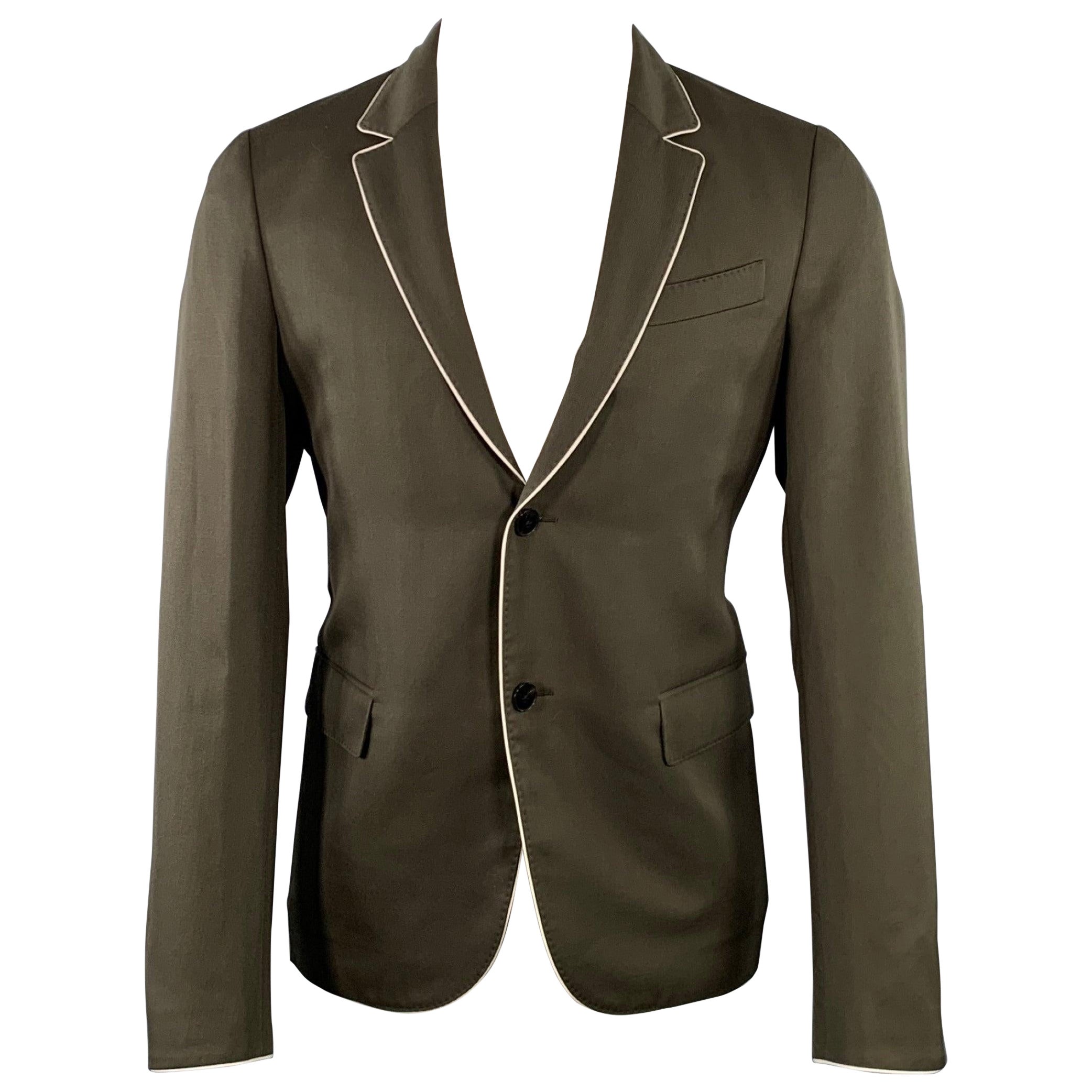 VALENTINO Size 36 Olive White Wool Twill Contrast Trim Notch Lapel Sport Coat For Sale