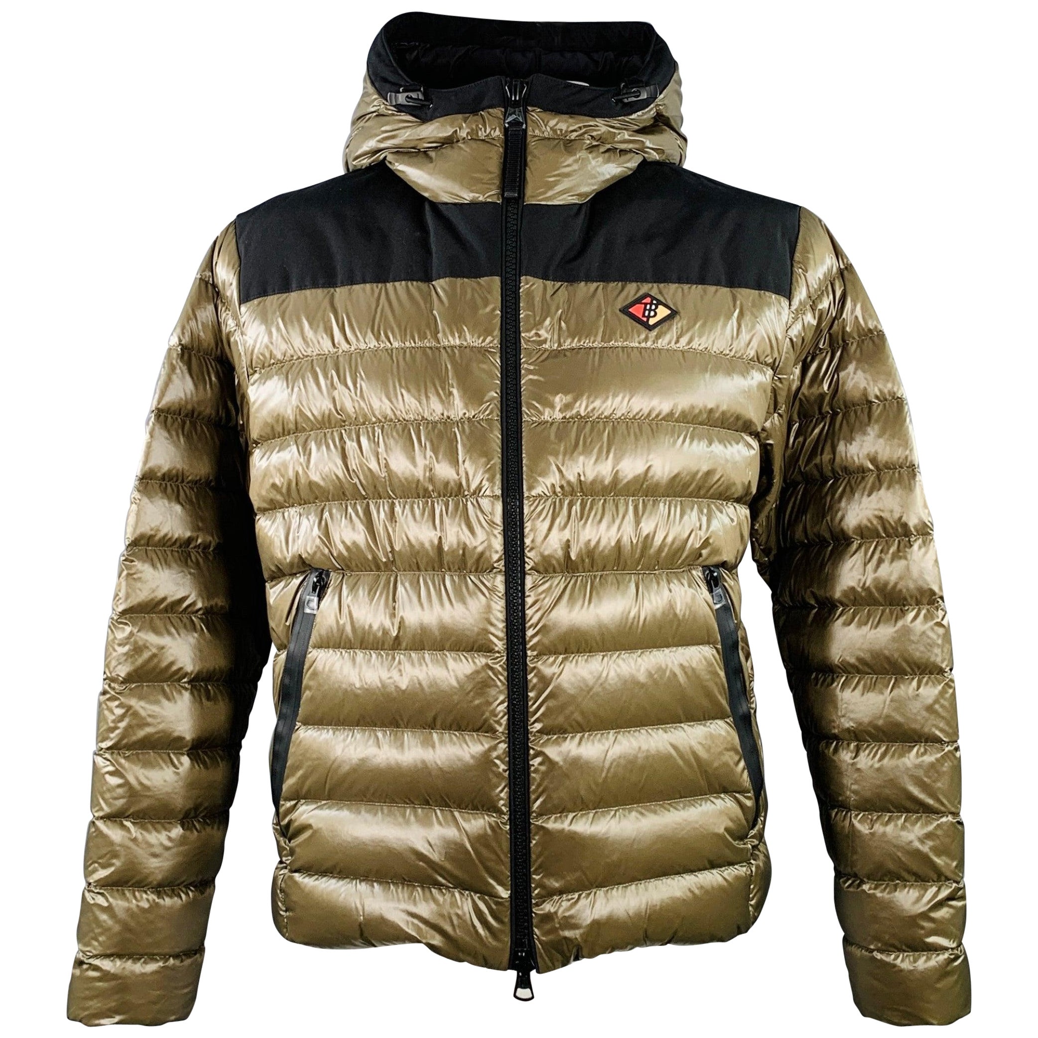 BURBERRY FW22 Size XL Barking Black Olive Quilted Polyamide Hooded Coat For Sale