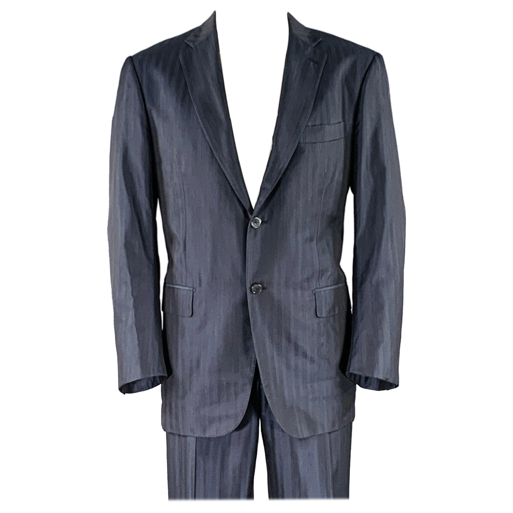 ISAIA Größe 46 Langer Marineblau gestreifter Anzug aus Wolle und Seide mit Kerbrevers im Angebot