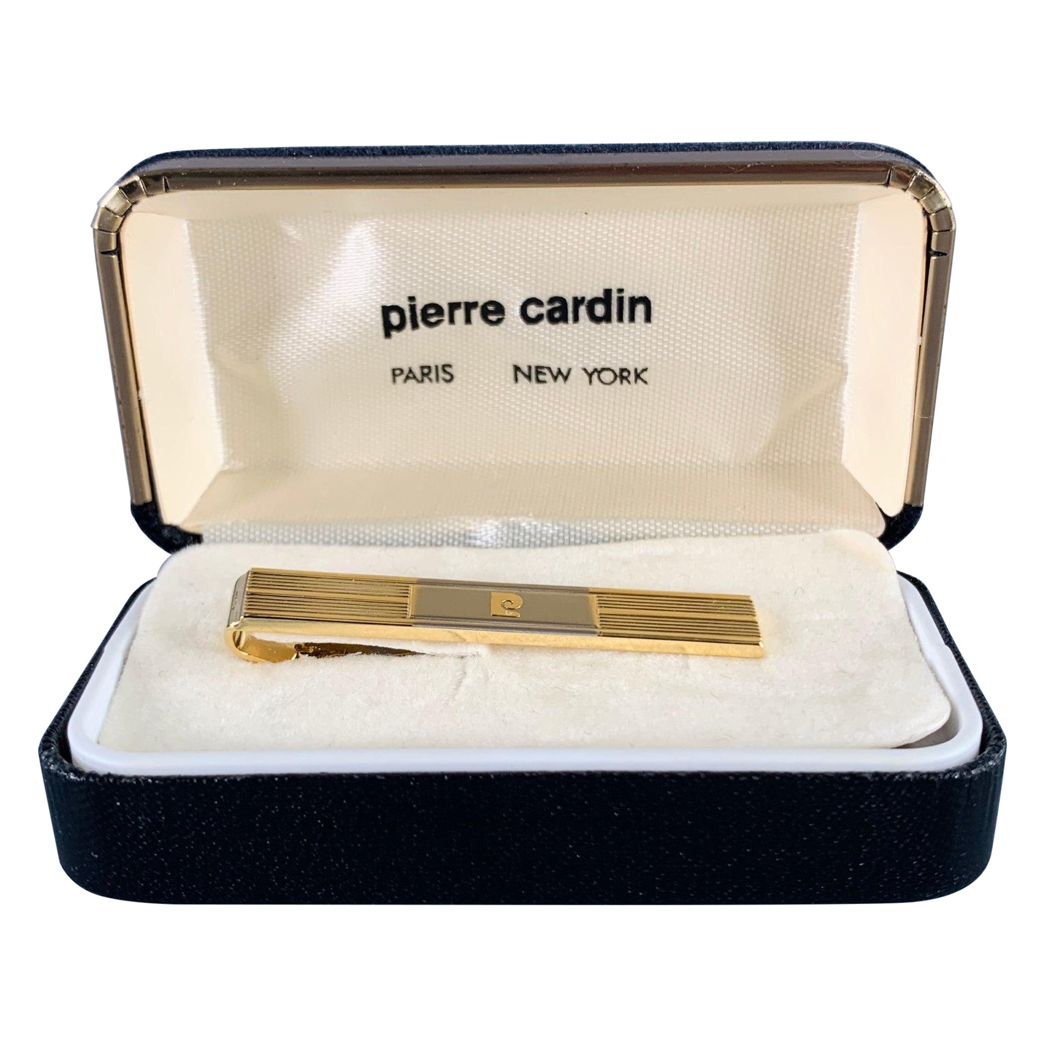 PIERRE CARDIN Gold Engraved Metal Tie Clip