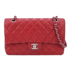 Chanel Timeless Classic Flap Medium Rotes Kaviar-Leder Silberne Hardware