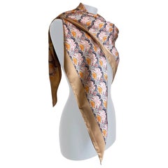 Foulard estampado rosa Chloe