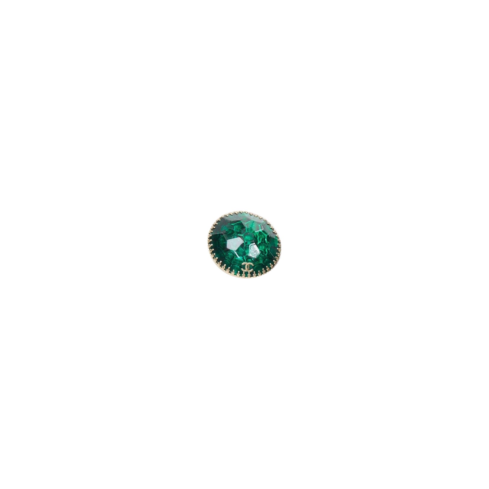 CHANEL 07A Vintage green resin gold CC logo round dome pin brooch