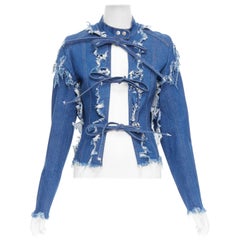 LADO BAKUCHAVA veste à nouer sur le devant en denim déchiqueté bleu vieilli XS