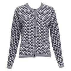 CHANEL Schwarzer weißer Kaschmir Samt Knöpfe Crew Cardigan FR38 M