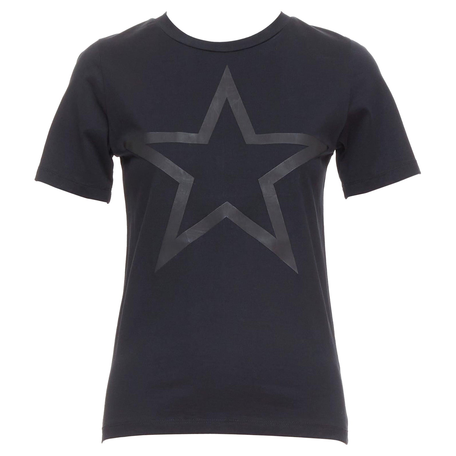 GIVENCHY - T-shirt à manches courtes ajustées en coton noir à imprimé texturé étoilé S en vente